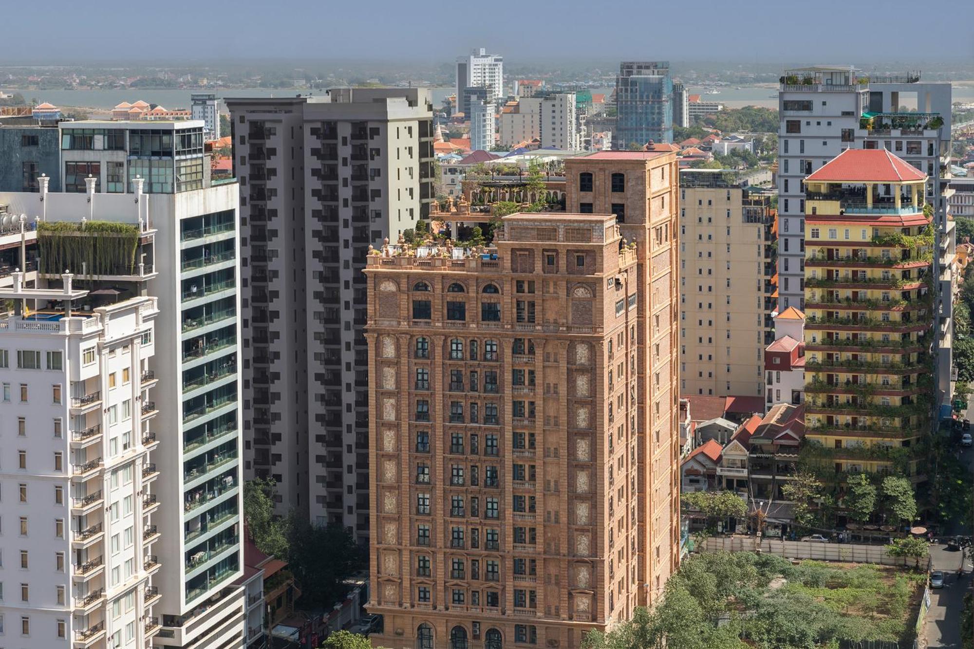 Anik Palace Hotel Phnom-Penh Buitenkant foto