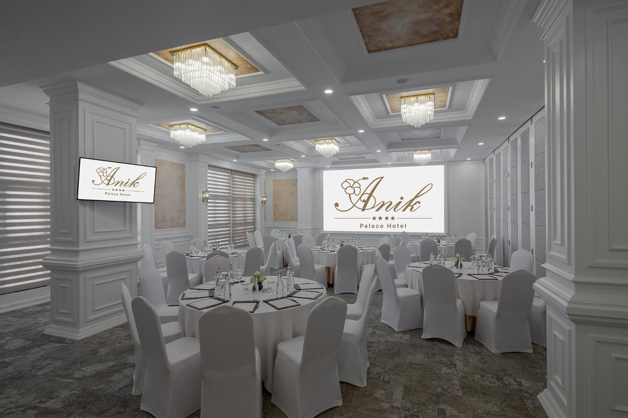 Anik Palace Hotel Phnom-Penh Buitenkant foto