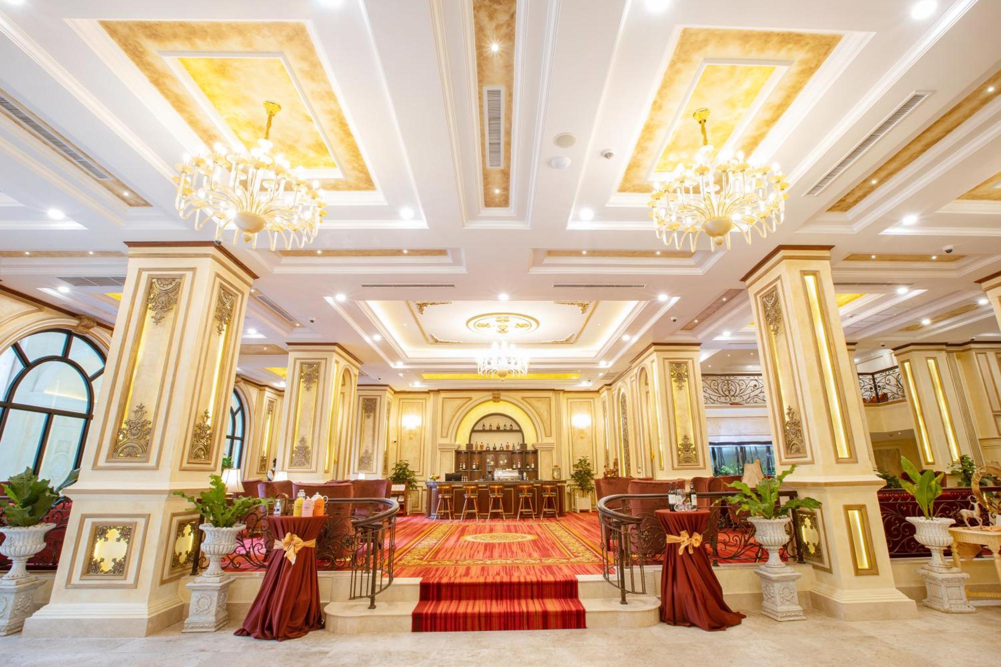 Anik Palace Hotel Phnom-Penh Buitenkant foto